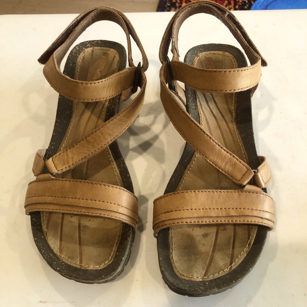 Teva brand wedge sandals genuine leather great condition!